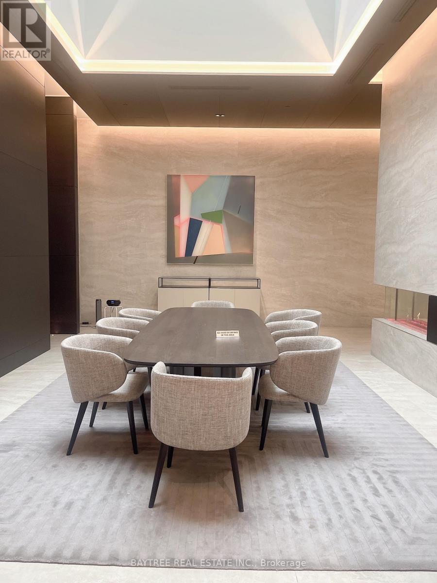 1610 - 2221 Yonge Street, Toronto, Ontario  M4S 0B8 - Photo 2 - C12663660