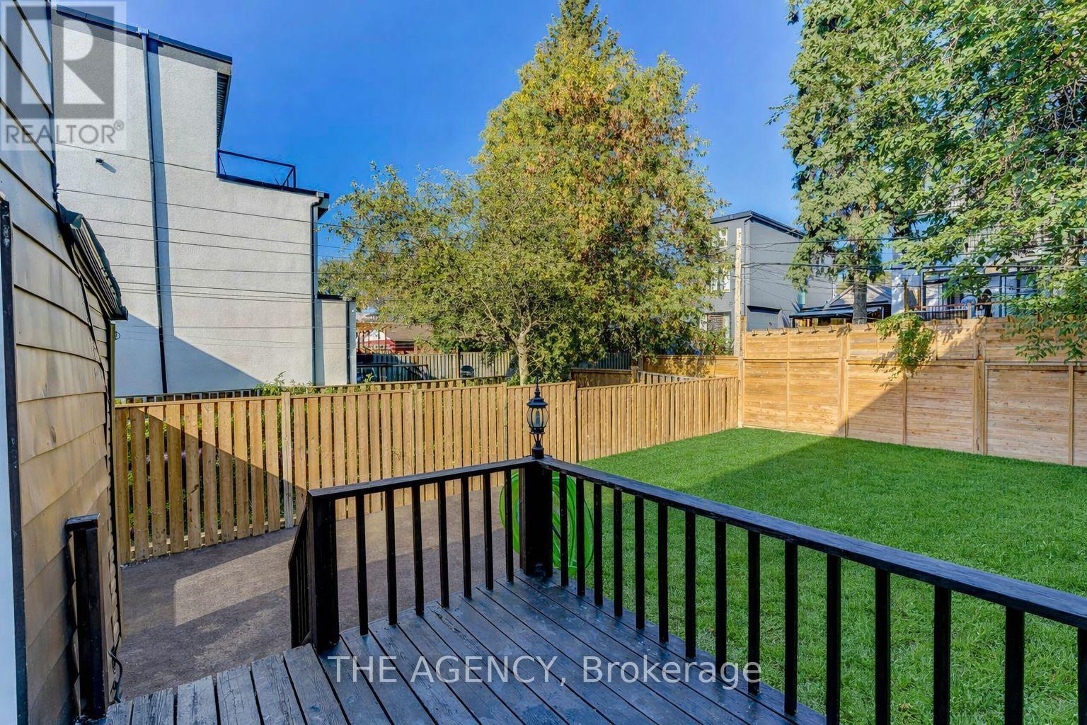 259 Robina Avenue, Toronto, Ontario  M6C 3Y9 - Photo 18 - C12663686