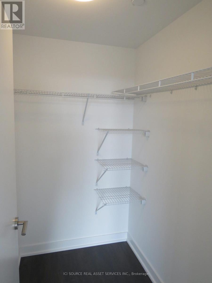 1210 - 50 O'neill Road, Toronto, Ontario  M3C 0R1 - Photo 11 - C12663708