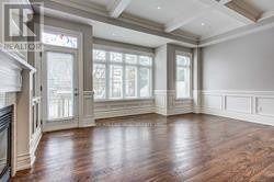 330 Elm Road, Toronto, Ontario  M5H 3V4 - Photo 10 - C12663726