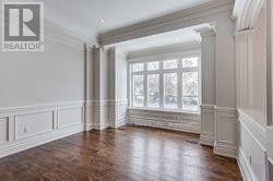 330 Elm Road, Toronto, Ontario  M5H 3V4 - Photo 4 - C12663726