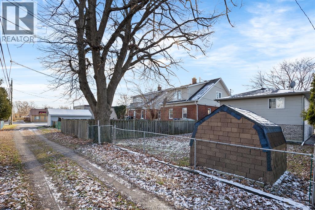 1478 Westcott Road Unit# Upper, Windsor, Ontario  N8Y 4C4 - Photo 17 - 26000226