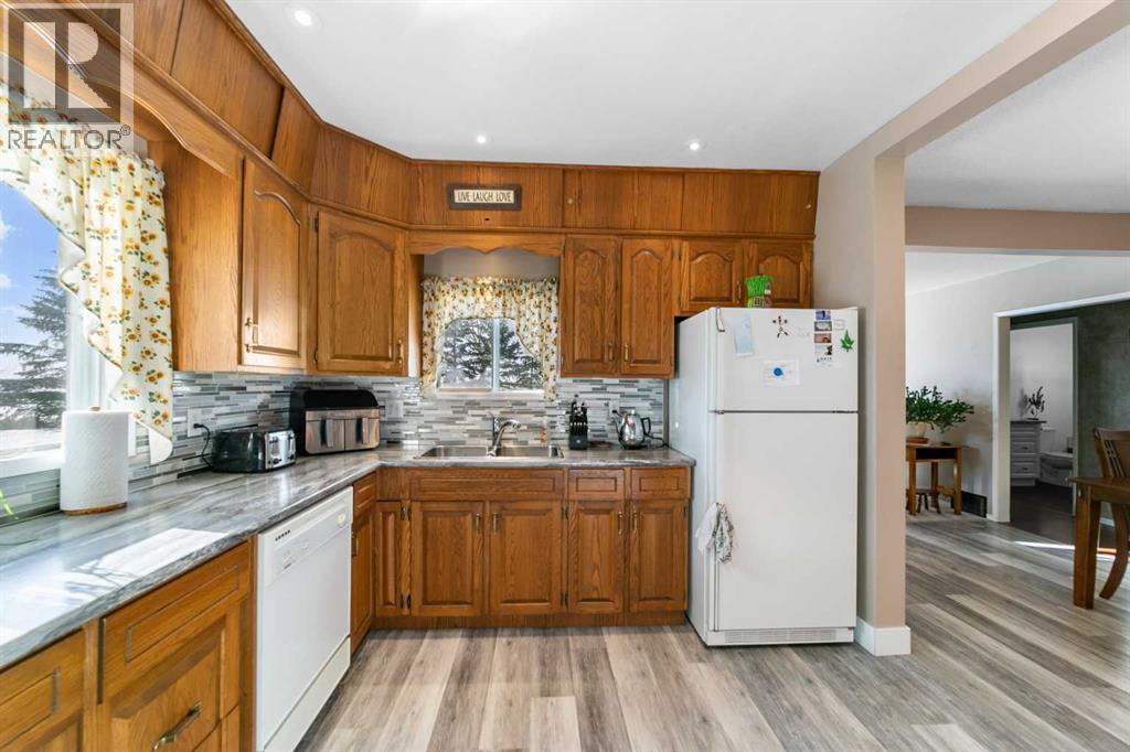 43117 Highway 855, Rural Flagstaff County, Alberta  T0B 2A0 - Photo 5 - A2268277