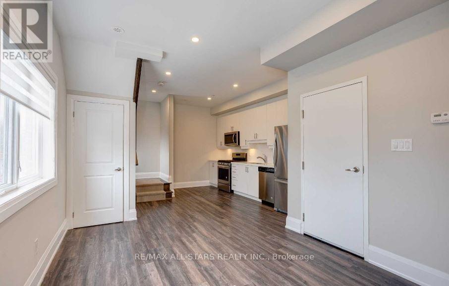 6 - 6 Kalmar Avenue, Toronto, Ontario  M1N 1N7 - Photo 8 - E12663678