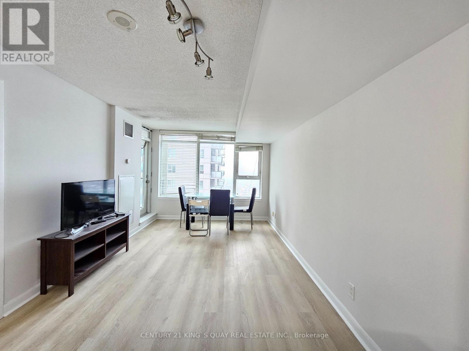 2906 - 25 Town Centre Court, Toronto, Ontario  M1P 0B4 - Photo 6 - E12663730