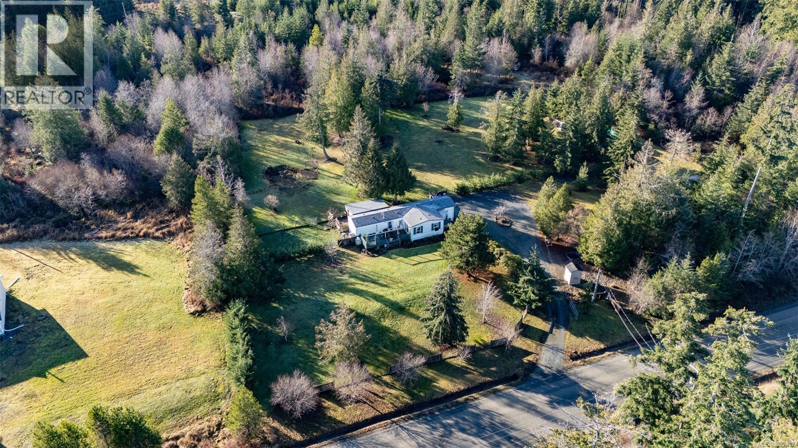 2450/2440 Whistler Rd W, Qualicum Beach, British Columbia  V9K 2A6 - Photo 2 - 1022492