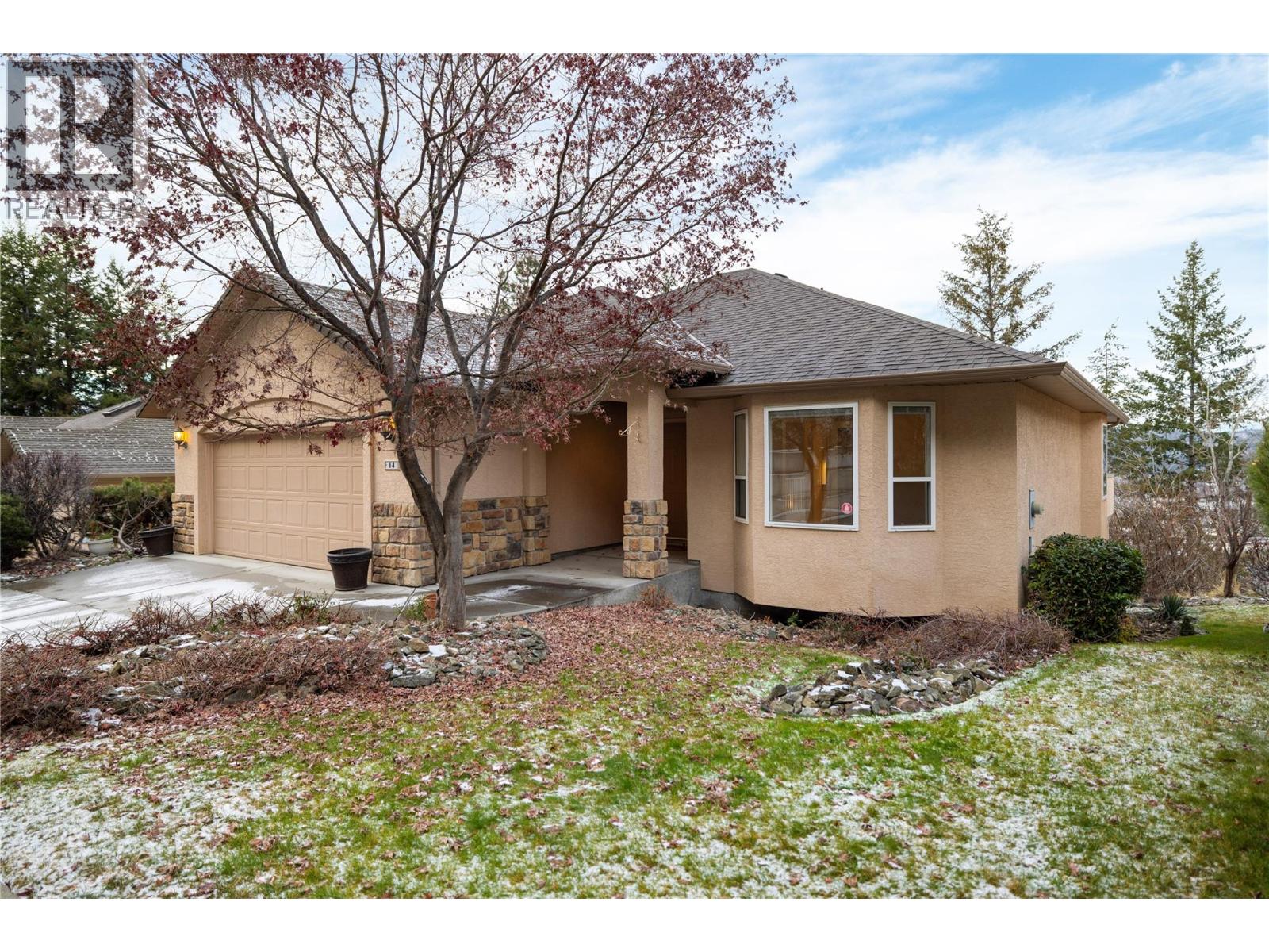 2300 Silver Place Unit# 14 Kelowna, BC V1V2L5_1