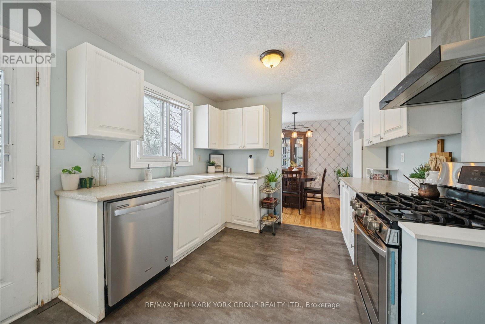 208 Park Street, Brock, Ontario L0E 1E0 - Photo 10 - N12663510