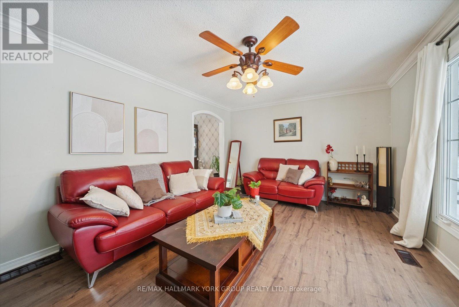 208 Park Street, Brock, Ontario L0E 1E0 - Photo 9 - N12663510