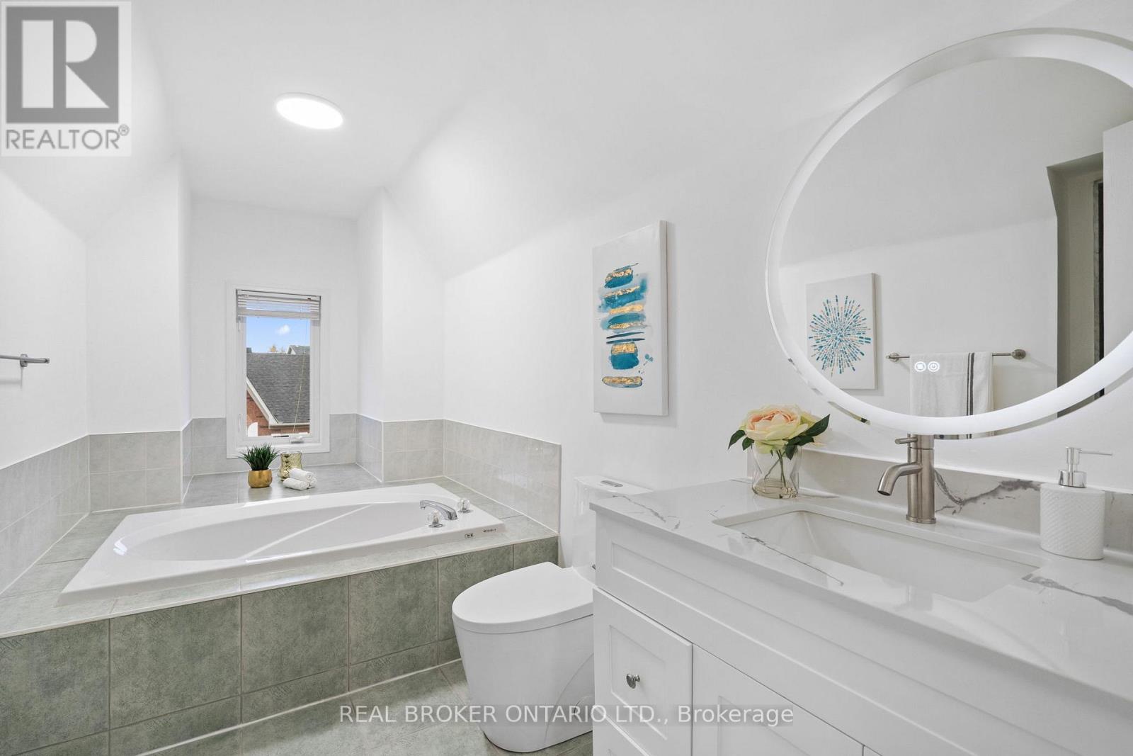 21 Spring Meadow Avenue, Markham, Ontario  L6B 1B5 - Photo 35 - N12663602