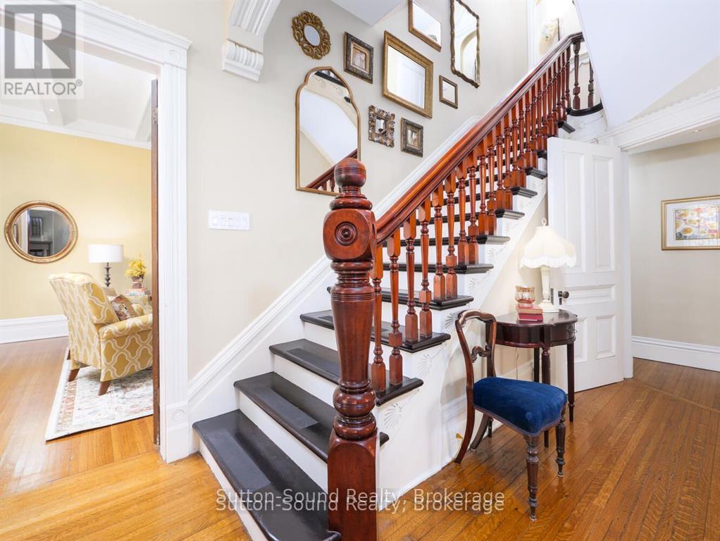 932 3rd Avenue W, Owen Sound, Ontario  N4K 4P6 - Photo 3 - X12663028