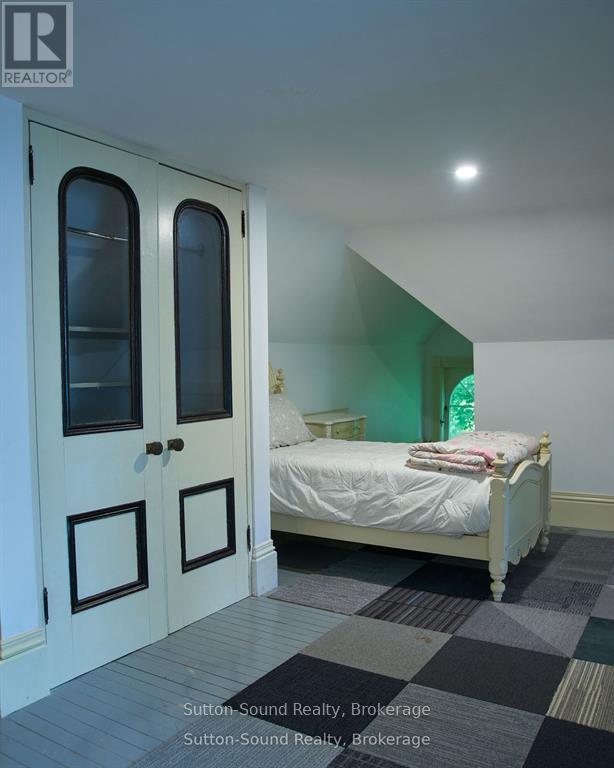 932 3rd Avenue W, Owen Sound, Ontario  N4K 4P6 - Photo 40 - X12663028