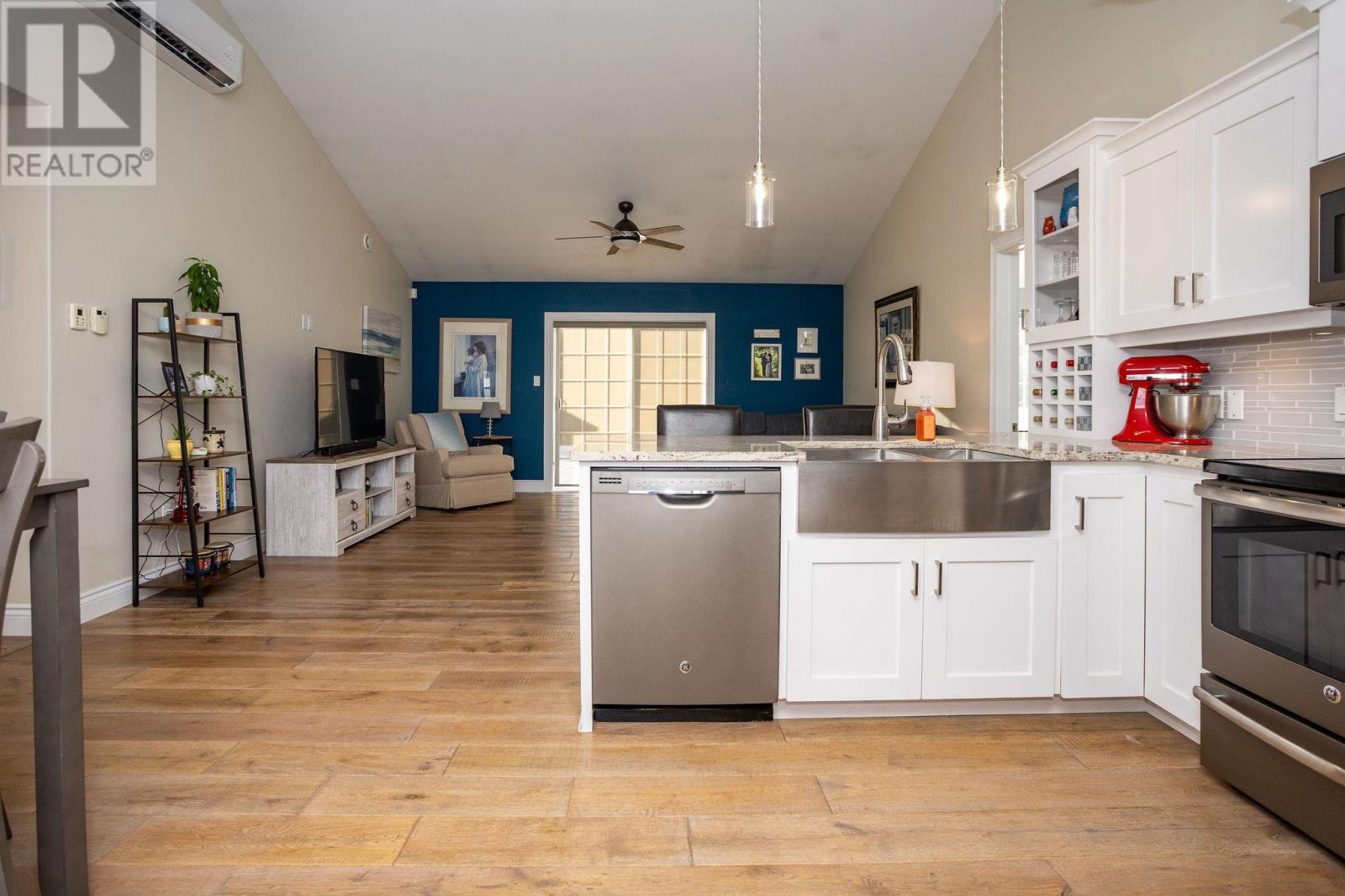 38 Camden Court, Stanley Bridge, Prince Edward Island  C0A 1N0 - Photo 4 - 202600188