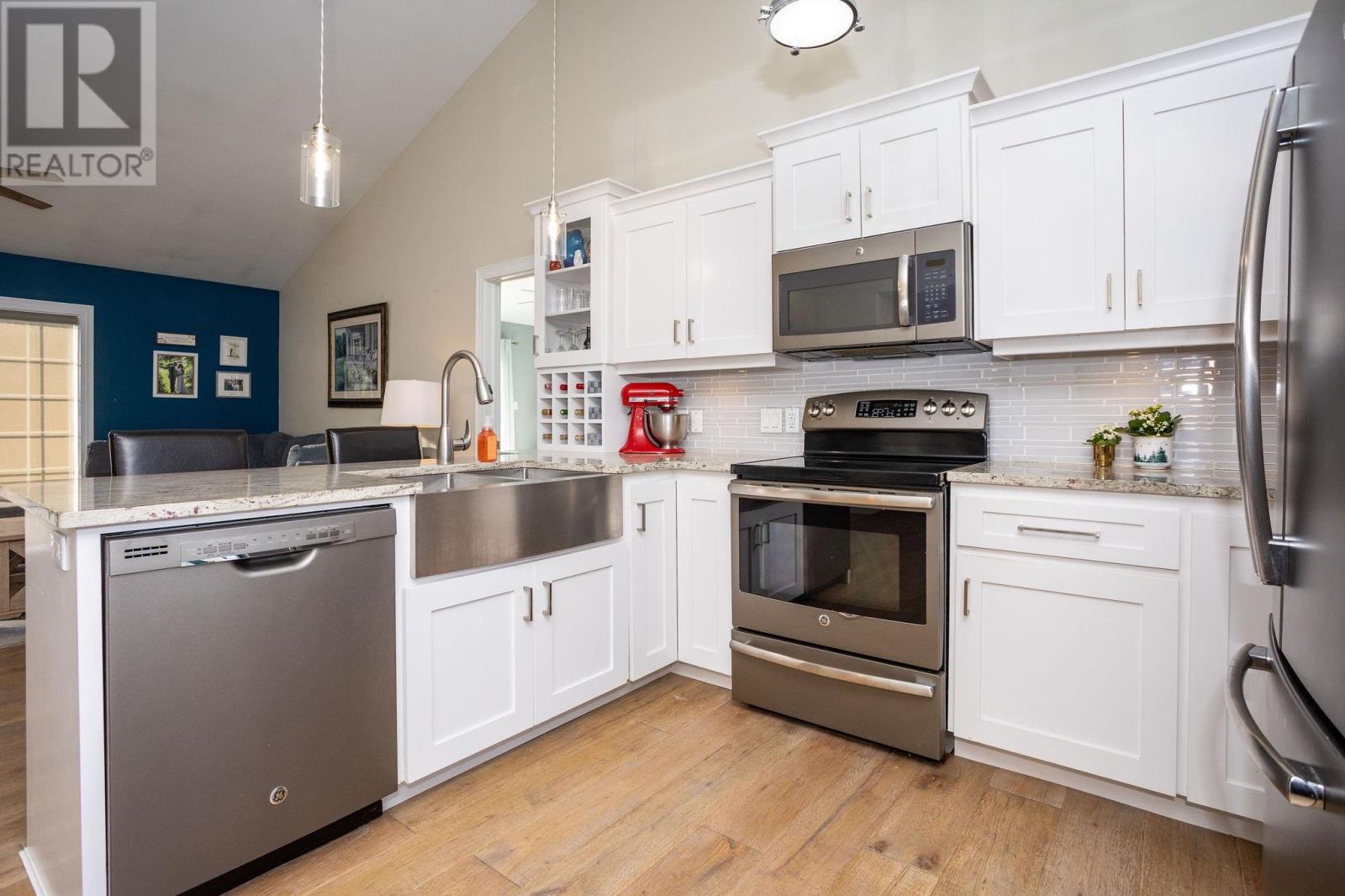 38 Camden Court, Stanley Bridge, Prince Edward Island  C0A 1N0 - Photo 6 - 202600188