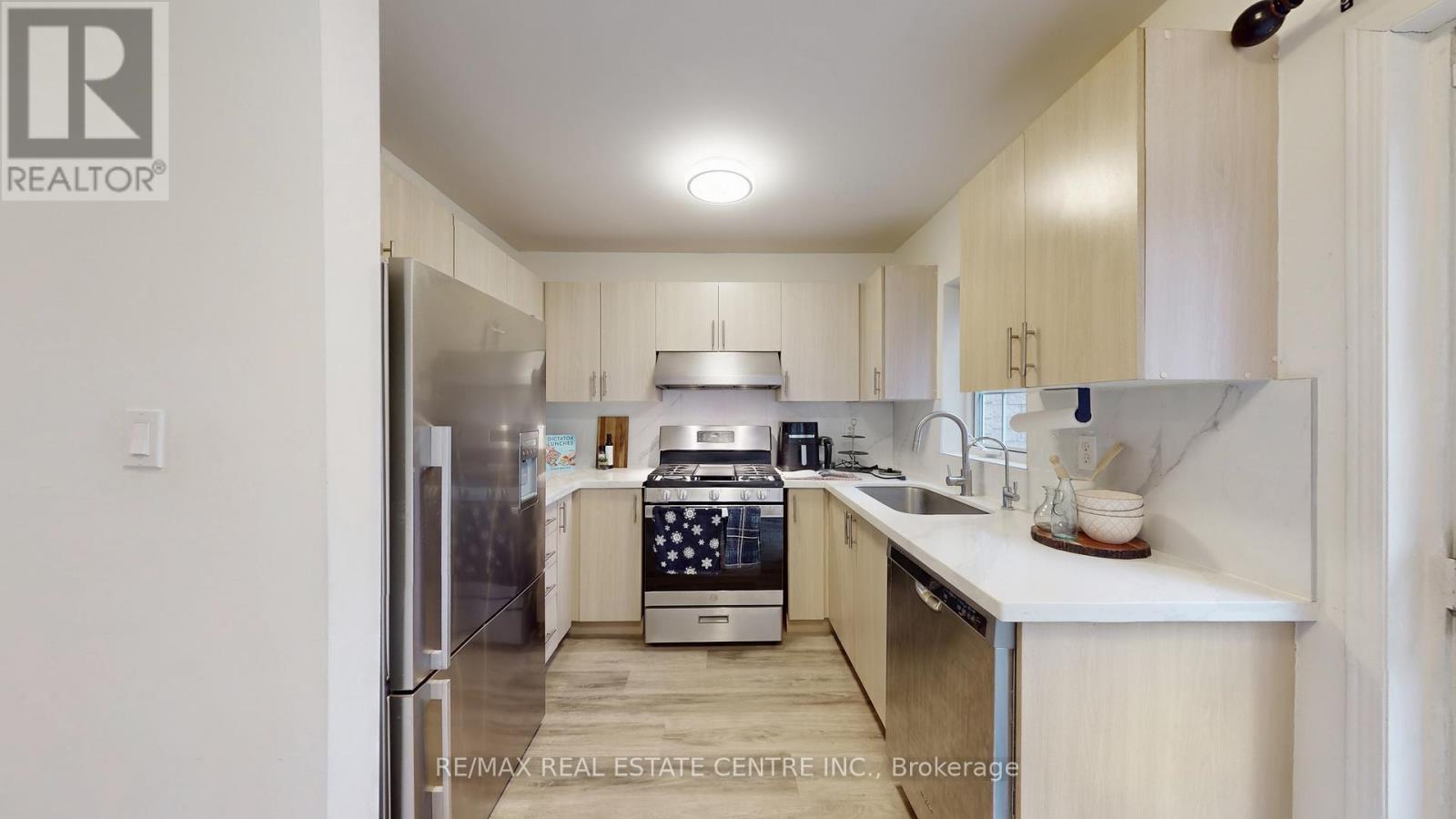 12 - 80 Strathaven Drive, Mississauga, Ontario  L5R 3V9 - Photo 13 - W12645512