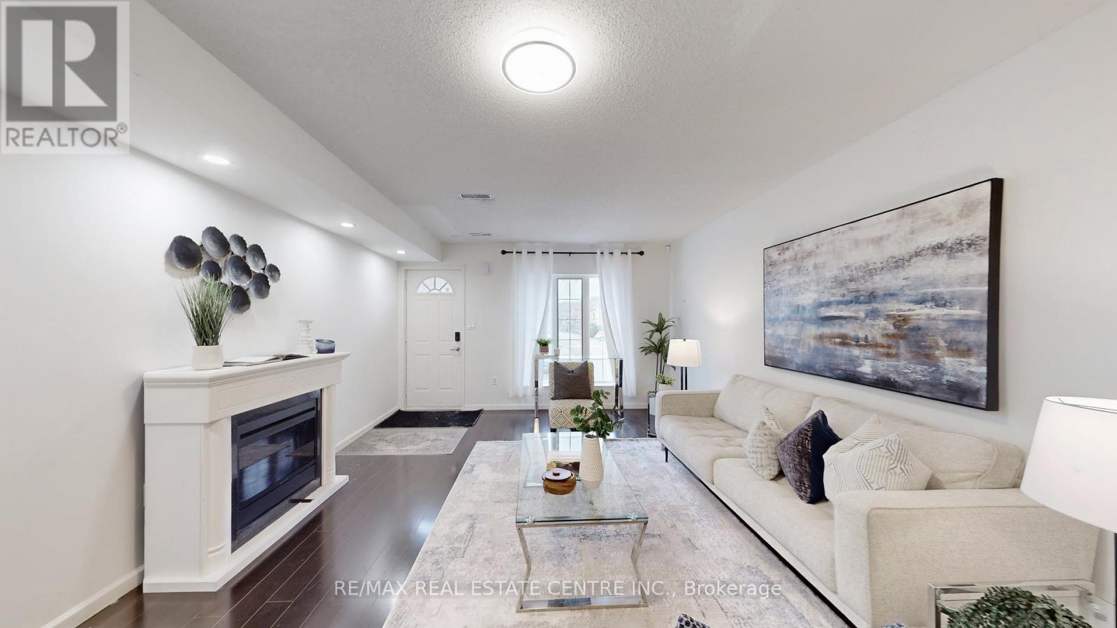 12 - 80 Strathaven Drive, Mississauga, Ontario  L5R 3V9 - Photo 6 - W12645512