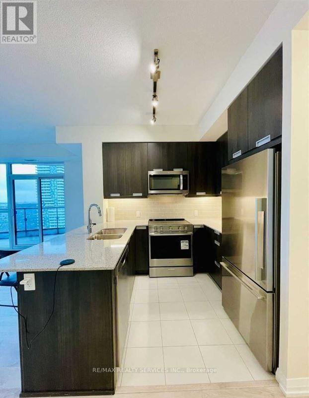 2018 - 35 Watergarden Drive, Mississauga, Ontario  L5R 1B2 - Photo 11 - W12663588