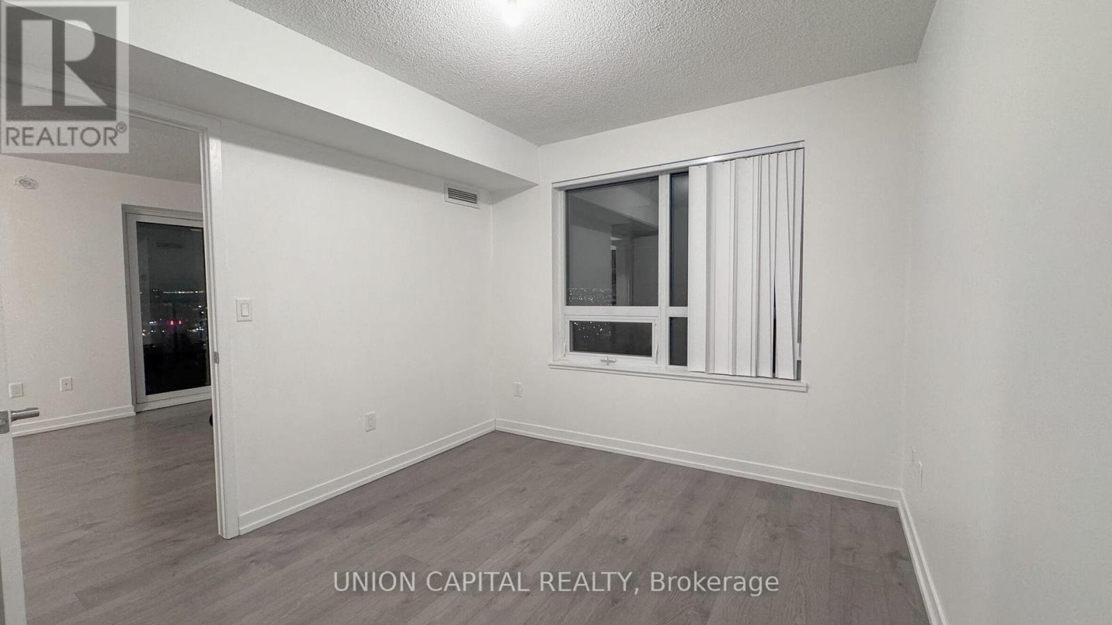 2509 - 1410 Dupont Street, Toronto, Ontario  M6H 0B6 - Photo 12 - W12663598