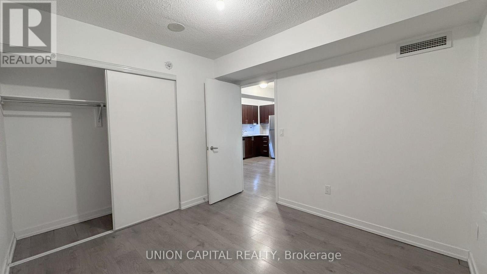 2509 - 1410 Dupont Street, Toronto, Ontario  M6H 0B6 - Photo 15 - W12663598