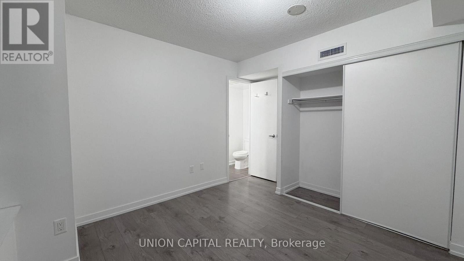 2509 - 1410 Dupont Street, Toronto, Ontario  M6H 0B6 - Photo 7 - W12663598