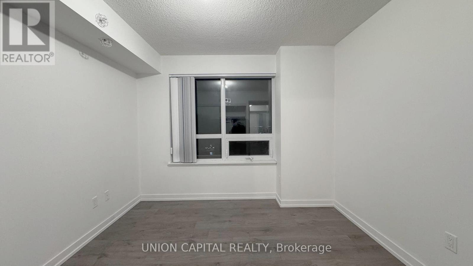 2509 - 1410 Dupont Street, Toronto, Ontario  M6H 0B6 - Photo 9 - W12663598