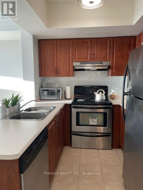 2025 - 3031 Finch Avenue W, Toronto, Ontario  M9M 0A3 - Photo 7 - W12663672