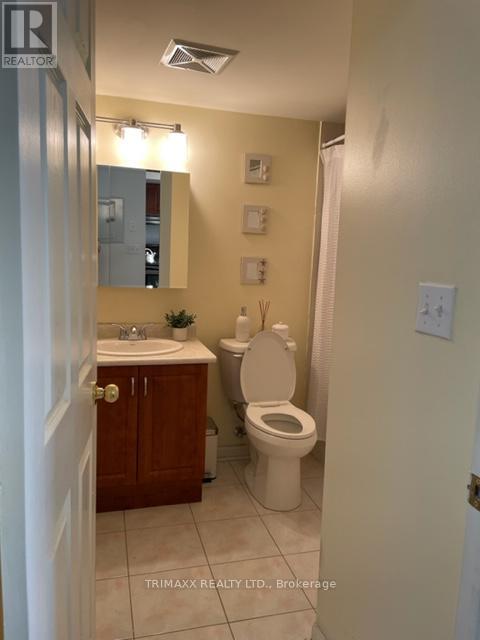 2025 - 3031 Finch Avenue W, Toronto, Ontario  M9M 0A3 - Photo 9 - W12663672