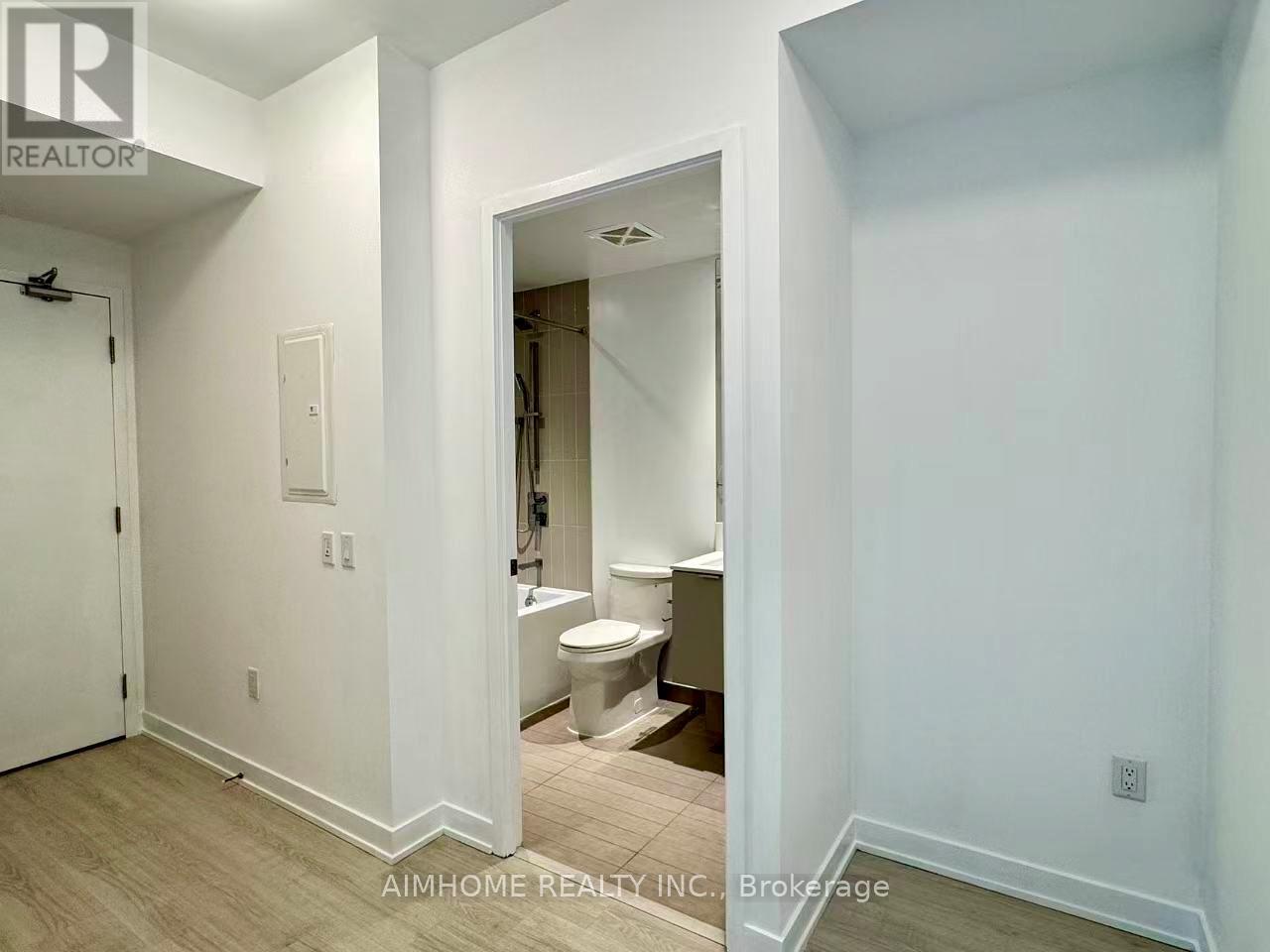4112 - 3883 Quartz Road, Mississauga, Ontario  L5B 0M4 - Photo 3 - W12663720