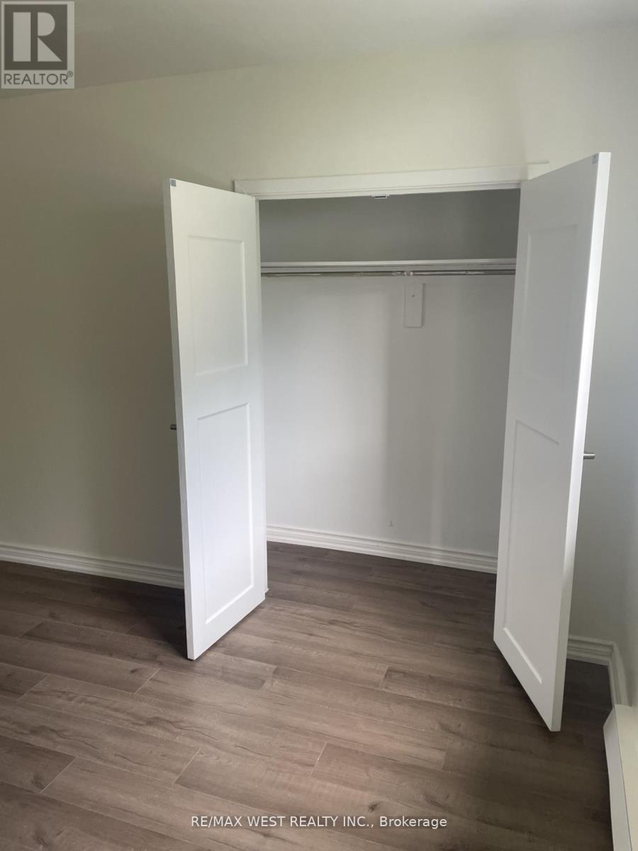 102 - 2365 Marine Drive, Oakville, Ontario  L6L 1C5 - Photo 10 - W12663736