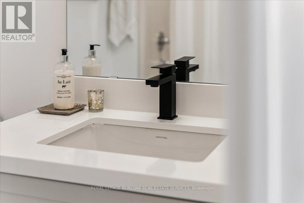 1405 - 2007 James Street, Burlington, Ontario  L7R 0G7 - Photo 21 - W12663762