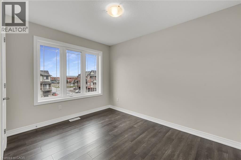 19 Picardy Drive Unit# 32, Stoney Creek, Ontario  L8J 0M7 - Photo 33 - 40796185