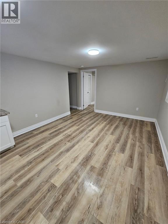 539 Woodlawn Road Unit# 2, Welland, Ontario  L3C 3K2 - Photo 5 - 40796180