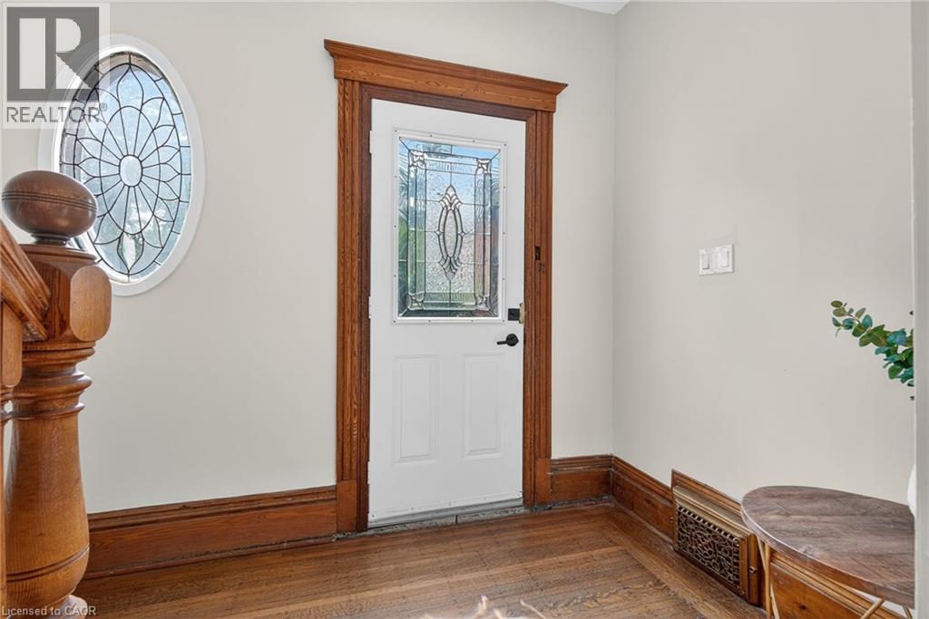 84 Ray Street S, Hamilton, Ontario  L8P 3V7 - Photo 3 - 40796169