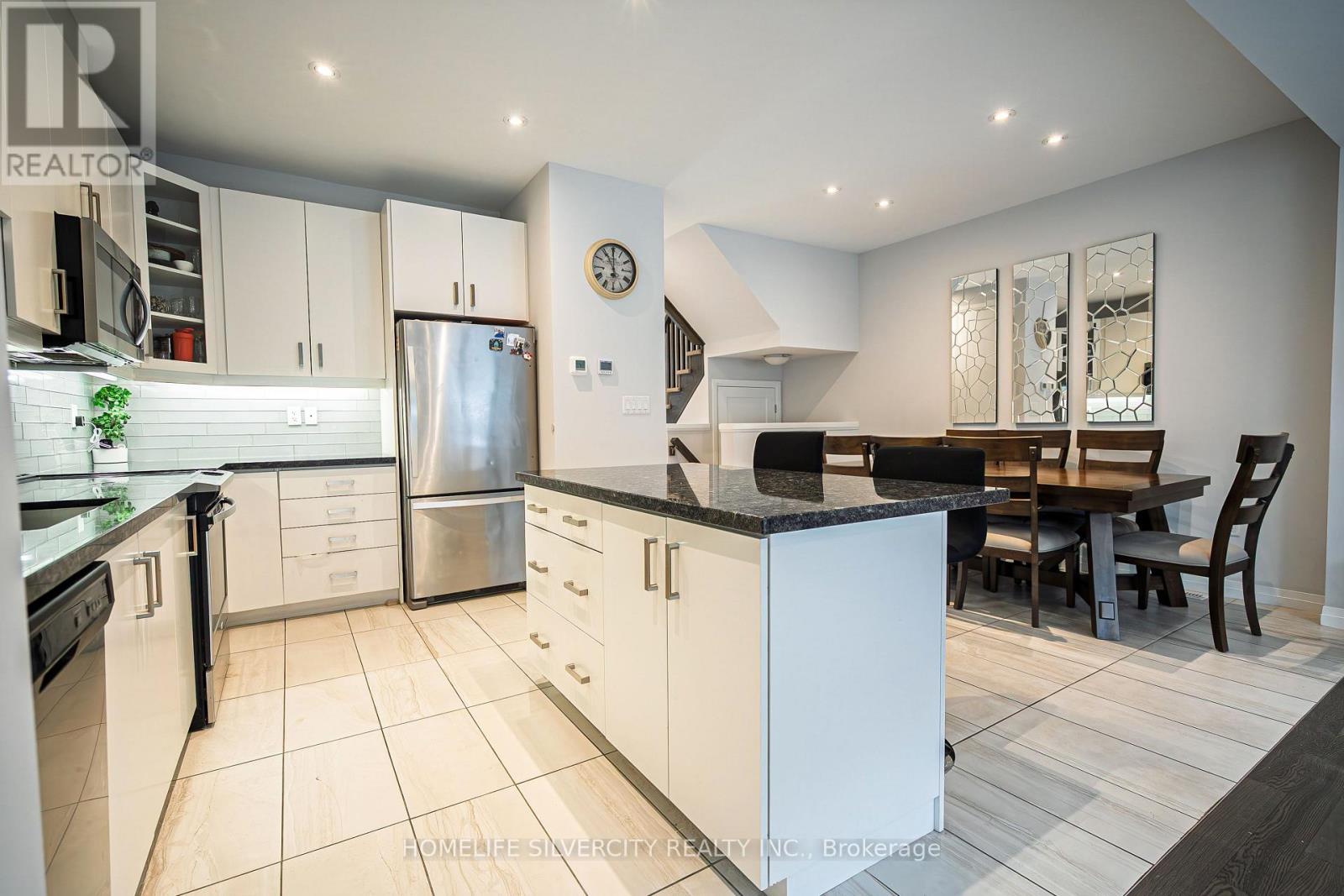 106 Columbus Gate, Hamilton, Ontario  L8J 0L3 - Photo 16 - X12663504