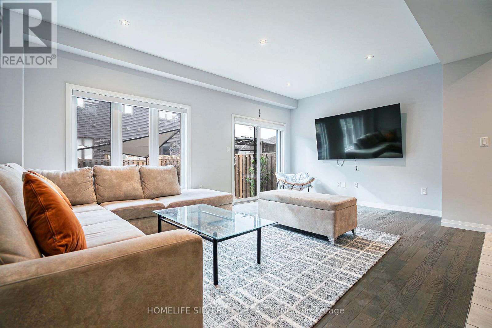 106 Columbus Gate, Hamilton, Ontario  L8J 0L3 - Photo 20 - X12663504