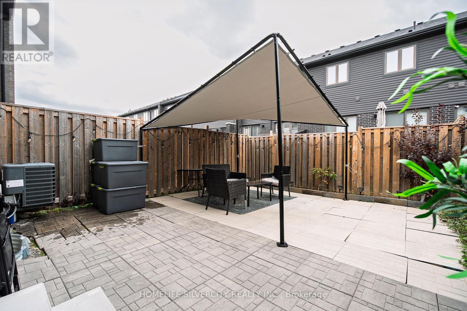 106 Columbus Gate, Hamilton, Ontario  L8J 0L3 - Photo 24 - X12663504