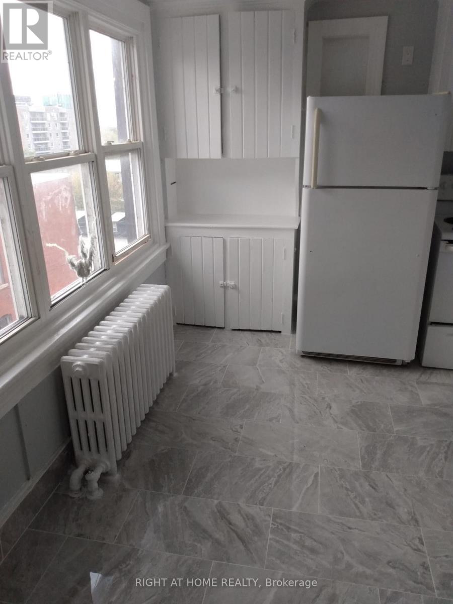 89 King Street W, Brockville, Ontario  K6V 3R1 - Photo 7 - X12663620