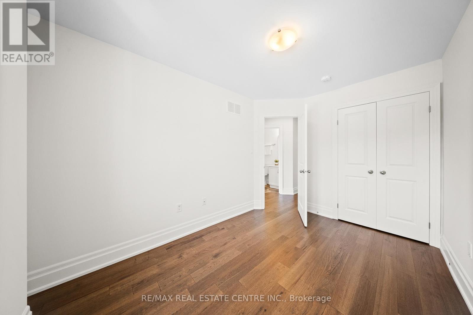 7 - 111 Wilson Street E, Hamilton, Ontario  L9B 2G7 - Photo 37 - X12663682