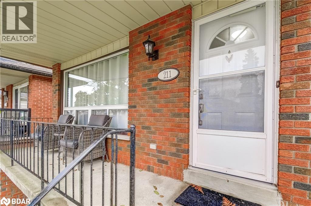 211 East 8th Street, Hamilton, Ontario  L9A 3L7 - Photo 3 - 40785299