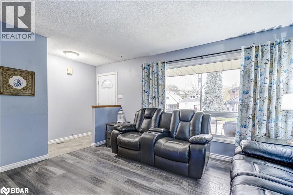 211 East 8th Street, Hamilton, Ontario  L9A 3L7 - Photo 9 - 40785299