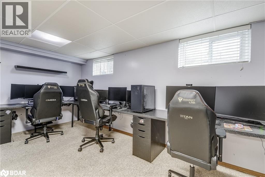 211 East 8th Street, Hamilton, Ontario  L9A 3L7 - Photo 29 - 40785299