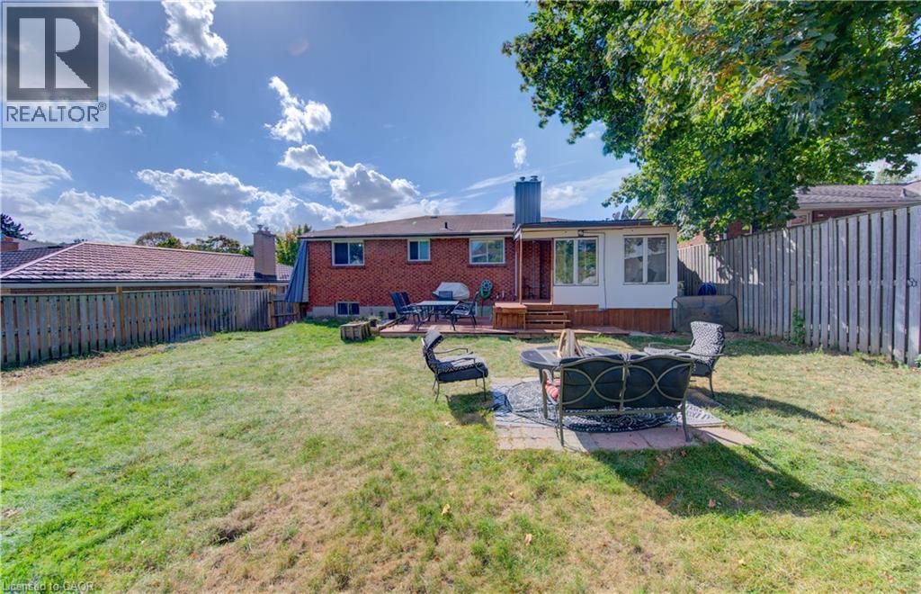 320 Country Hill Drive, Kitchener, Ontario  N2E 2C2 - Photo 36 - 40785658