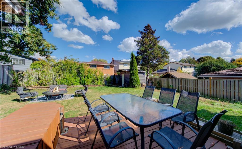 320 Country Hill Drive, Kitchener, Ontario  N2E 2C2 - Photo 39 - 40785658