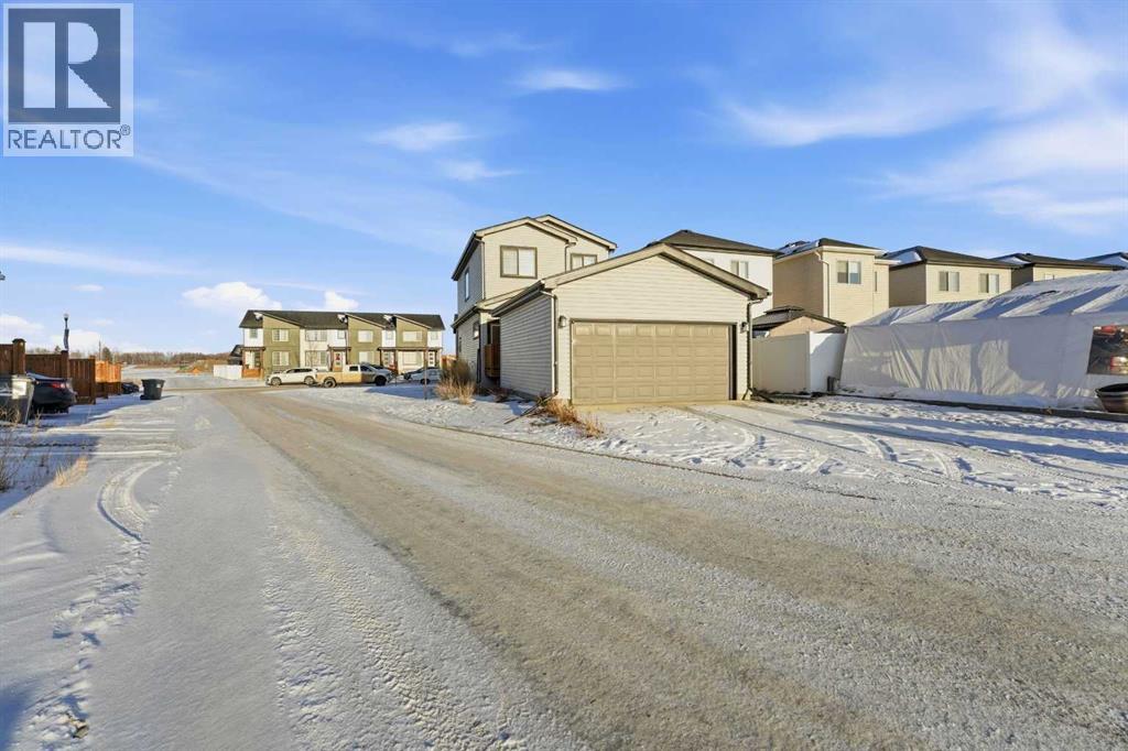 51 Lake Street, Rural Red Deer County, Alberta  T4E 3C9 - Photo 37 - A2275145