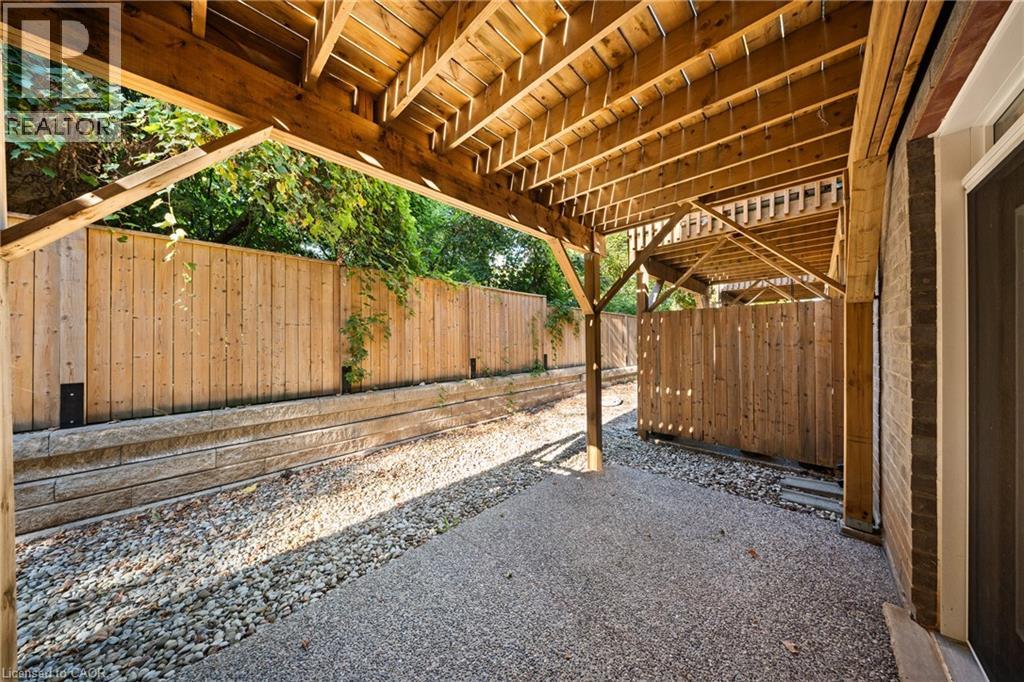 111 Wilson Street E Unit# 7, Ancaster, Ontario  L9B 2G7 - Photo 47 - 40796067