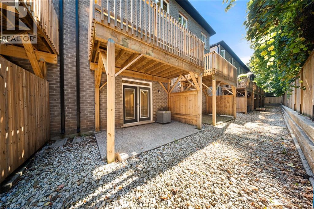 111 Wilson Street E Unit# 7, Ancaster, Ontario  L9B 2G7 - Photo 43 - 40796067