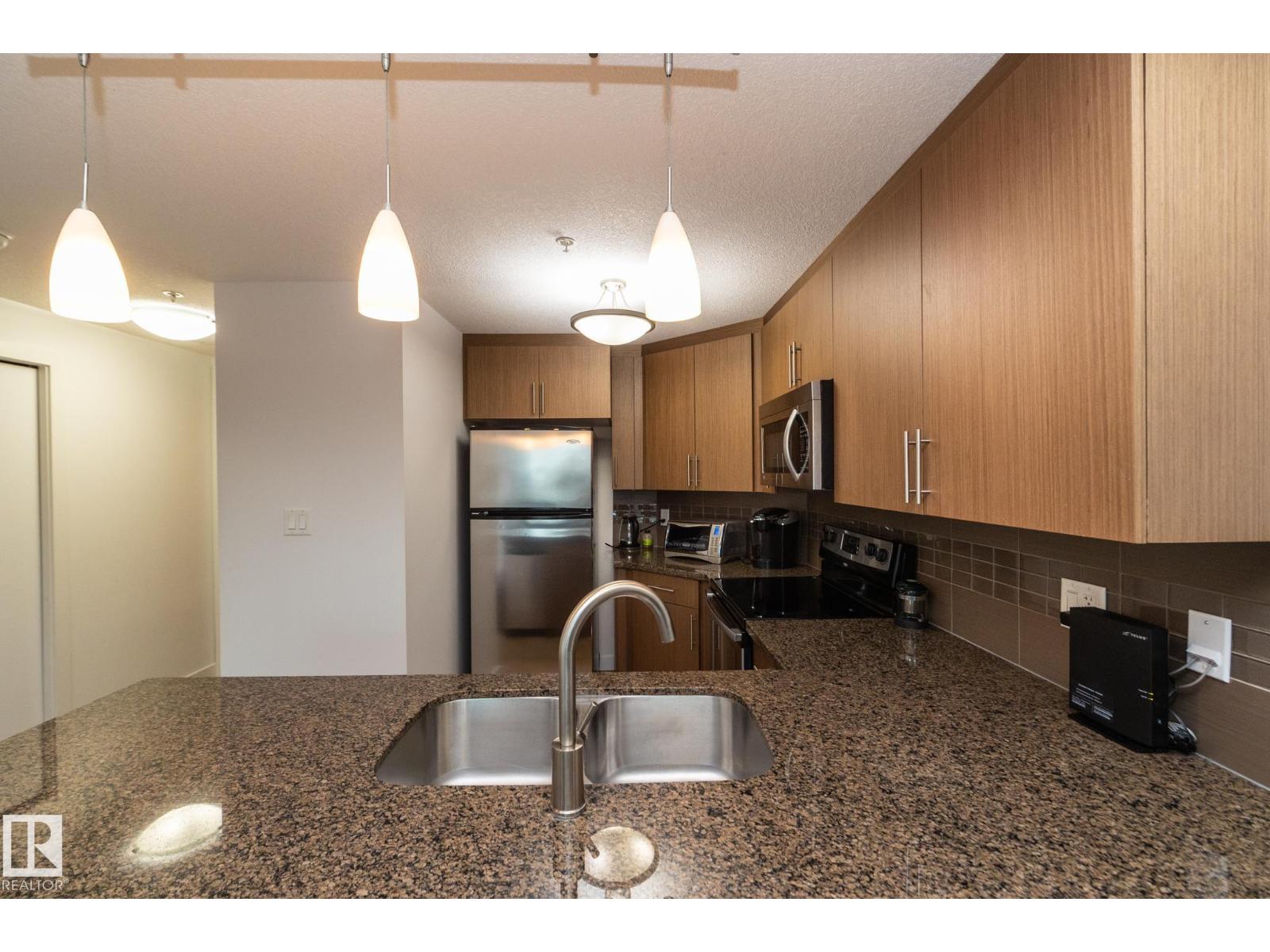 #505 10055 118 St Nw, Edmonton, Alberta T5K 0C1 - Photo 8 - E4467327