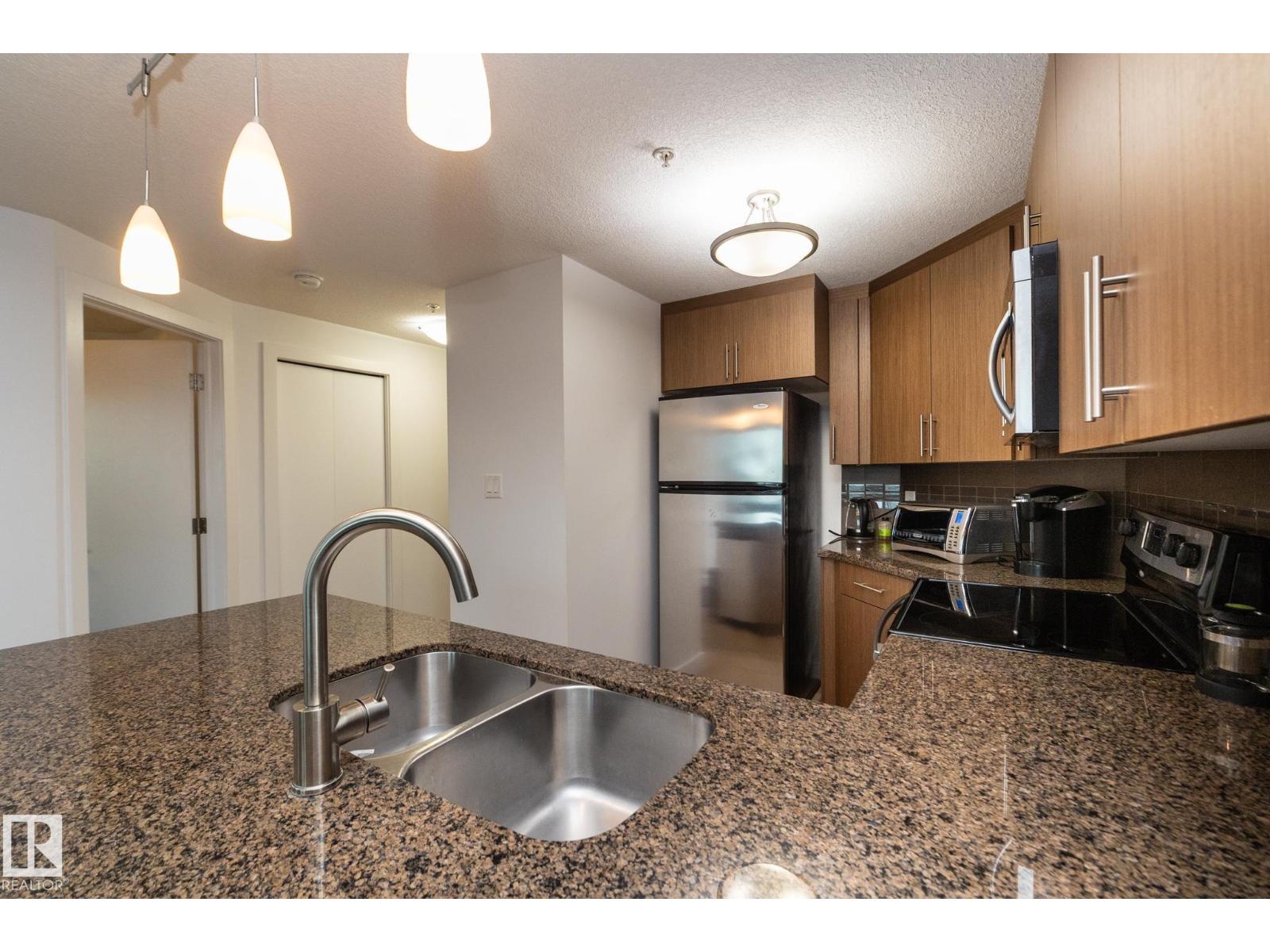 #505 10055 118 St Nw, Edmonton, Alberta T5K 0C1 - Photo 10 - E4467327