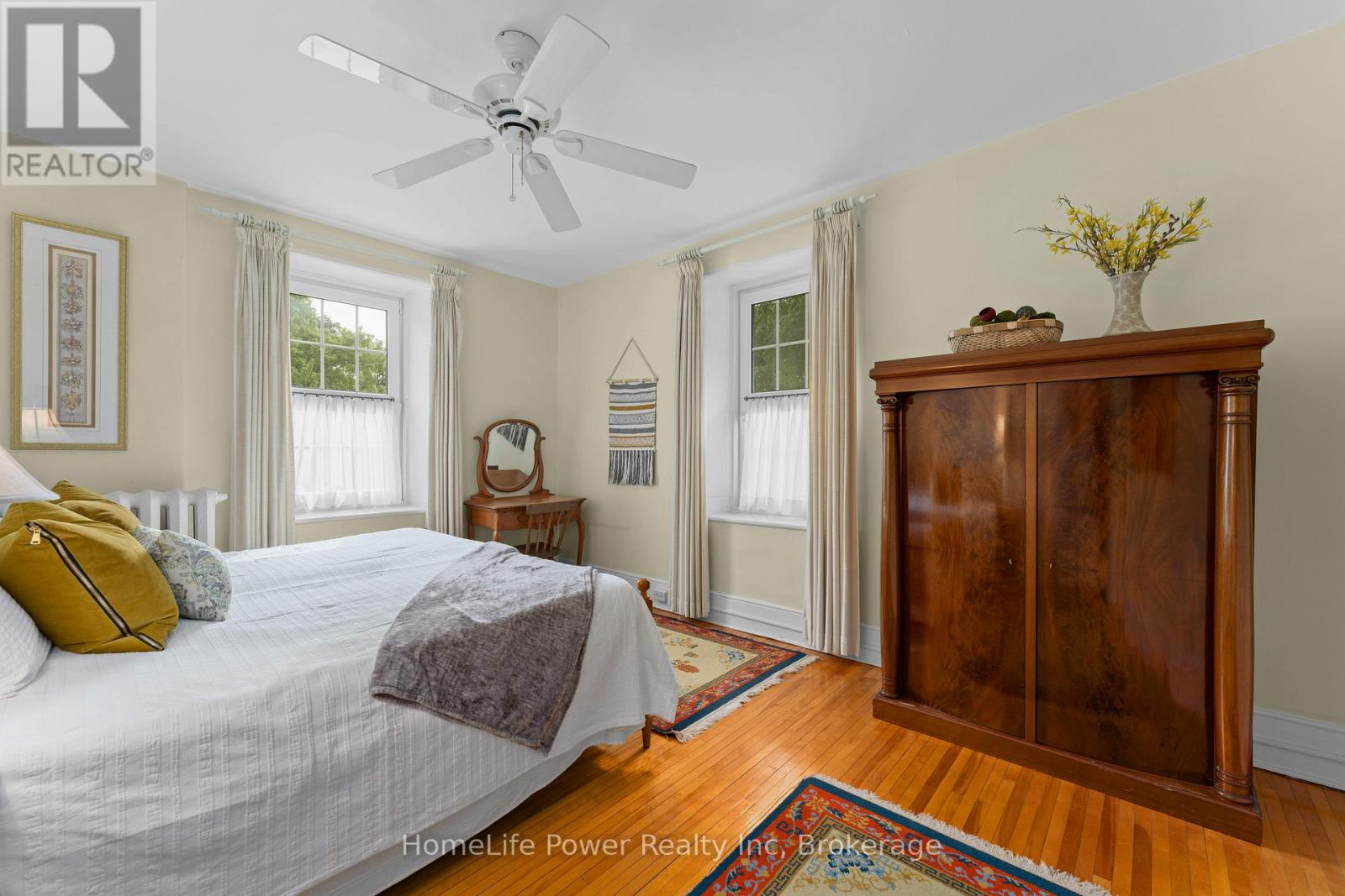 2 Alwington Avenue, Kingston (Central City East), Ontario  K7L 4R3 - Photo 24 - X12663804