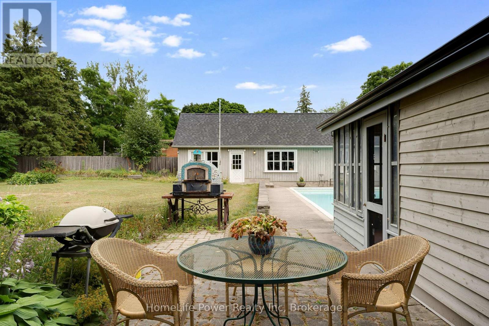 2 Alwington Avenue, Kingston (Central City East), Ontario  K7L 4R3 - Photo 40 - X12663804